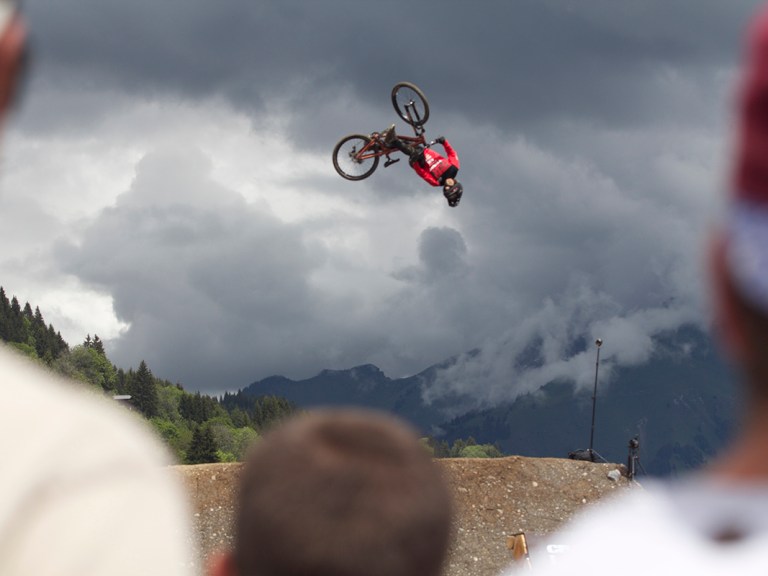 Crankworx Les Gets – A rainy Saturday in the Alps