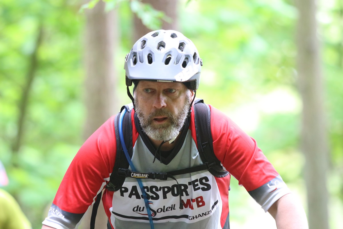 It's not grey, it's silver. Ride away old fox. Singletrack rating - 8/10
