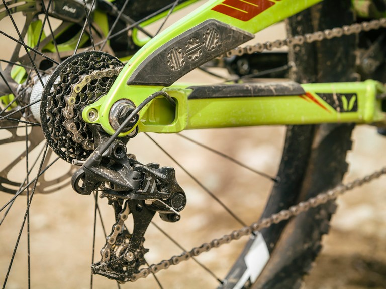 SRAM Release Downhill-Oriented GX Group