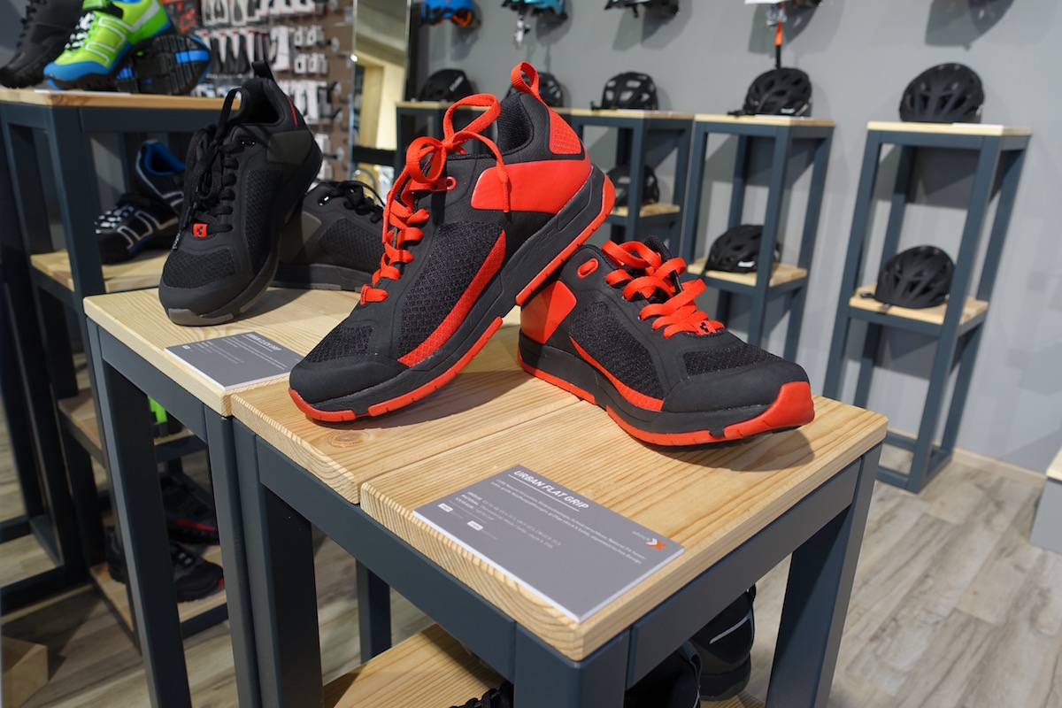 cube bikes germany factory clothing accessories shoes pedals fluoro