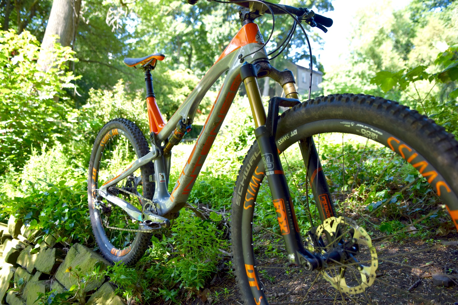 Review: Intense Primer 29 Factory