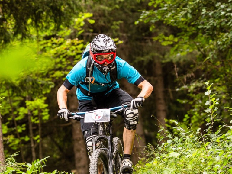 Video: The 2016 Trans-Savoie Is On!