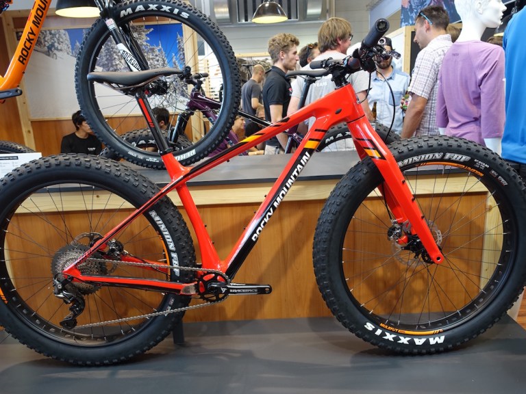 Eurobike 2016: Rocky Mountain SuziQ Carbon Fat Bike