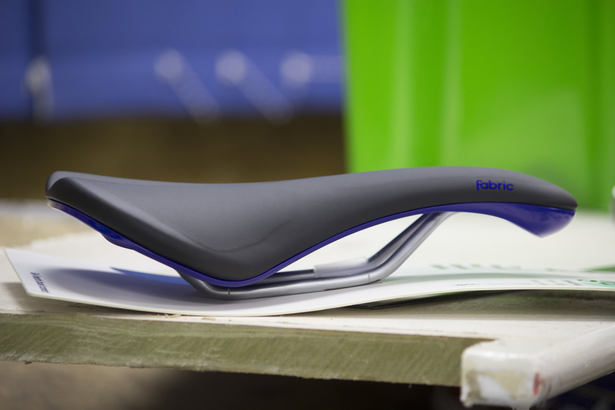 Fabric Scoop saddle