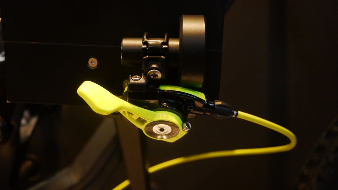 Fabien Barel Posts Video of the Canyon Dis/Connect, Sender