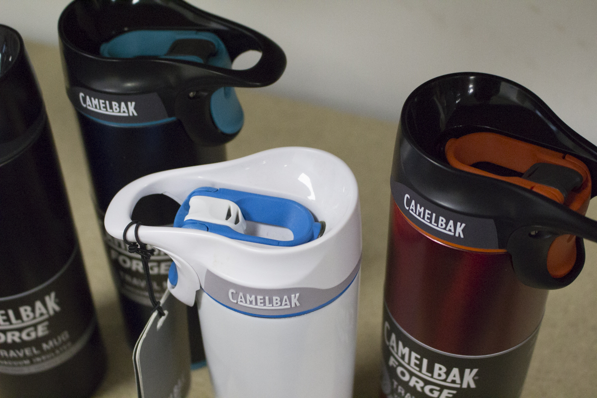 camelbak_forge_travel_mug_1