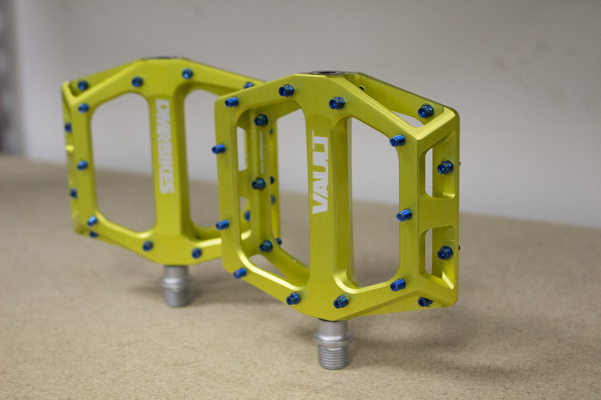 dmr_vault_pedals_4