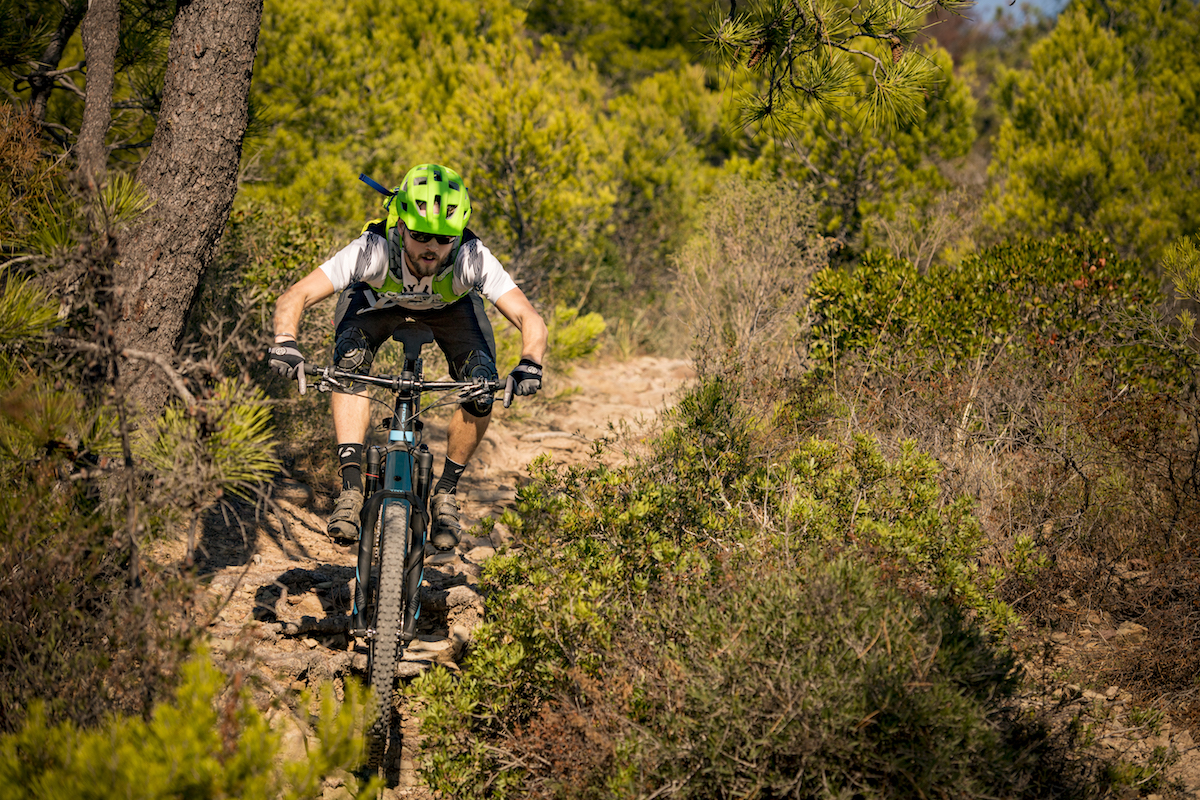 focus jam emtb ebike nice france rocky dry dusty pike rockshox steps shimano e8000 motor battery electronic pedal assist