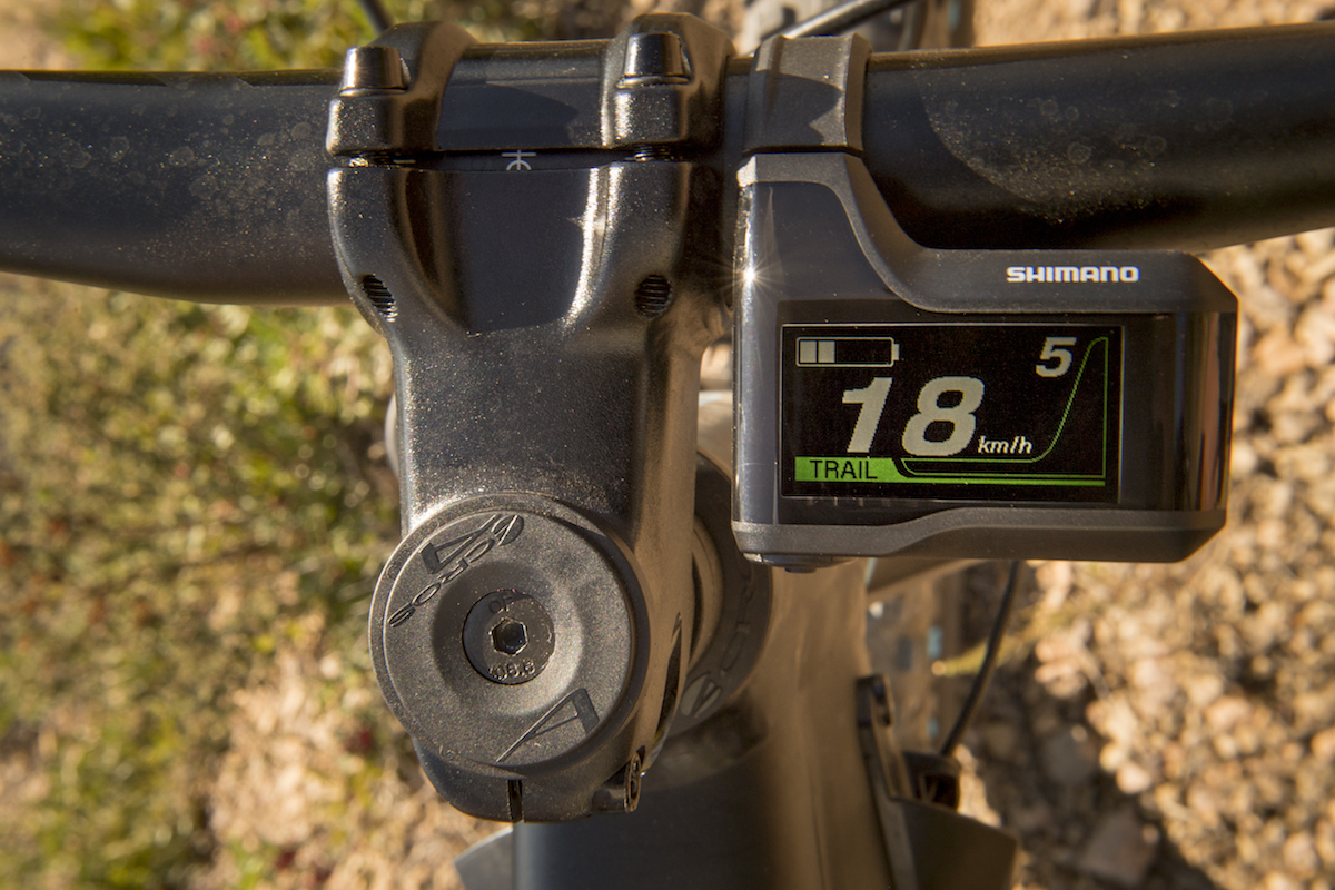 focus jam emtb ebike nice france rocky dry dusty pike rockshox steps shimano e8000 motor battery electronic pedal assist