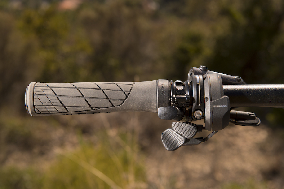 focus jam emtb ebike nice france rocky dry dusty pike rockshox steps shimano e8000 motor battery electronic pedal assist