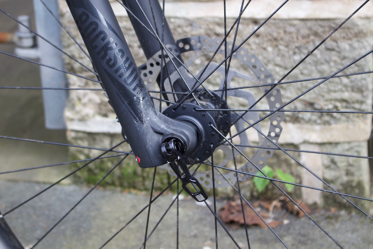 long cables gear brake ocd perfectionist annoying stickers reflectors pie plate cassette mud