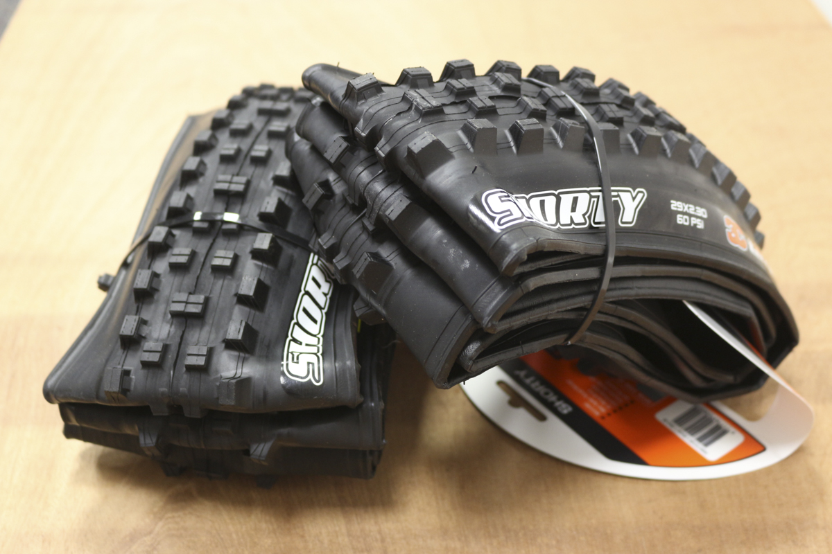maxxis_shorty