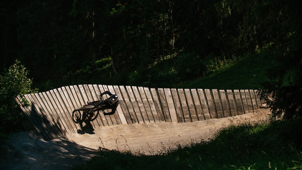 Video Trailer: MTB Insights & The World’s Best Riders