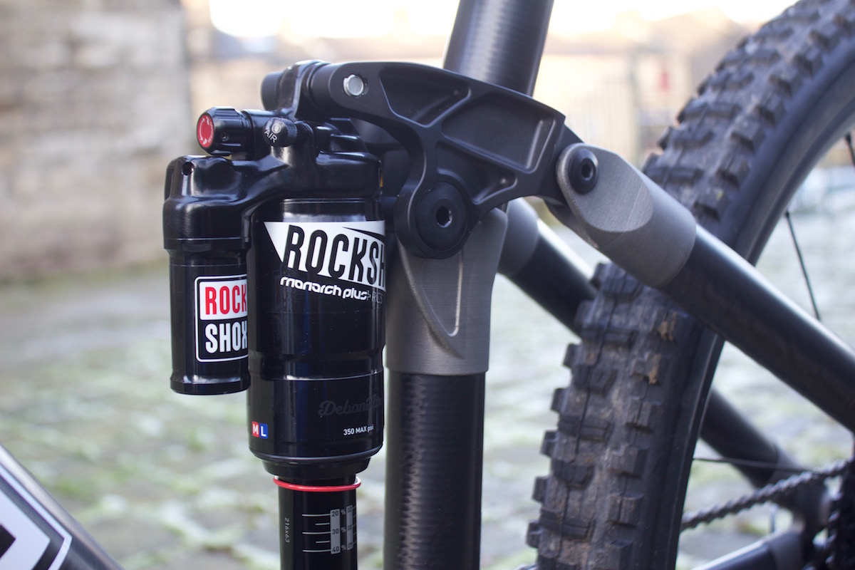 robot bike company r160 titanium carbon enduro bike rockshox lyrik monarch sram roam 60