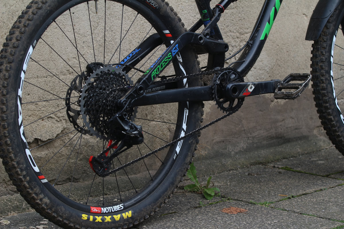 stans bravo carbon 27.5in wheels