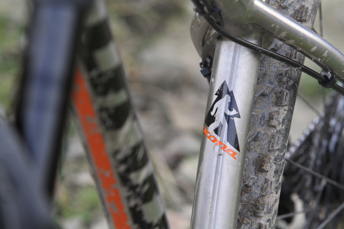 kona honzo titanium 29in hardtail rocks blue sky 108 issue wil stanton sherpa j. guillem tomir