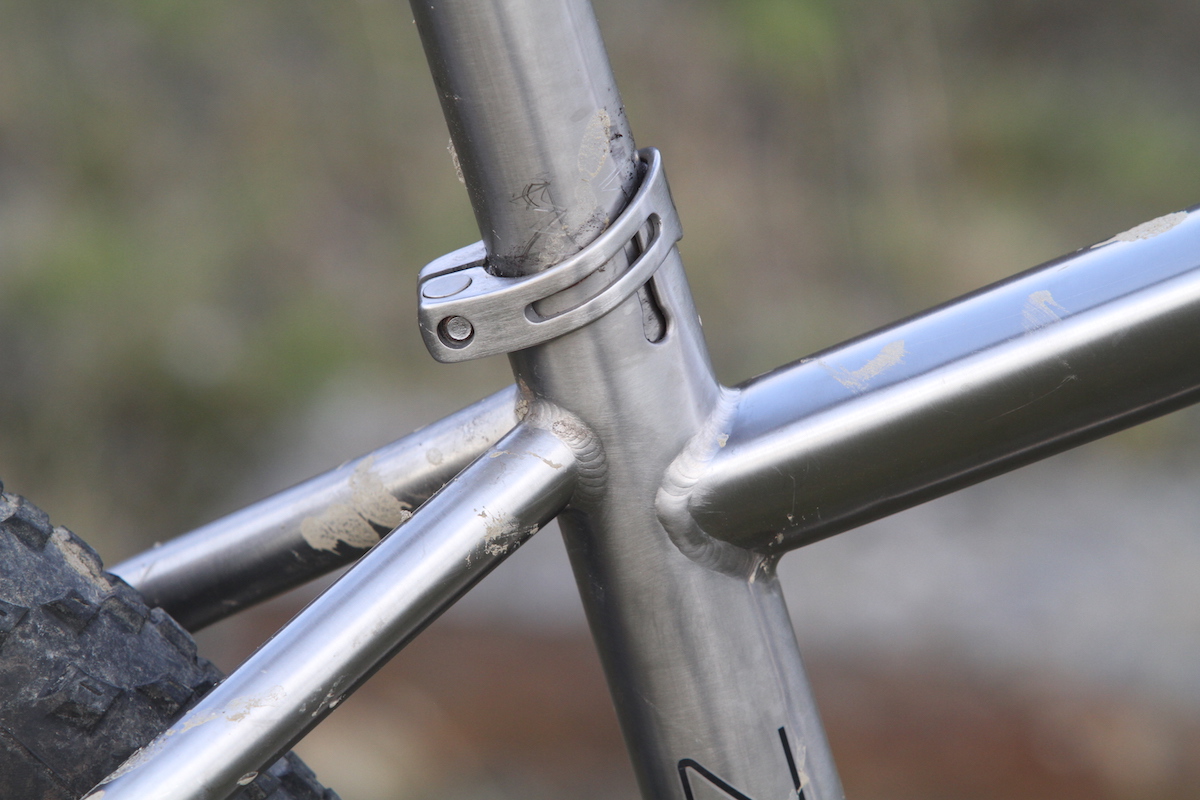j. guillem titanium hardtail 29er rigid carbon stans ztr crest shimano deore xt 2x11 issue 108 biketest