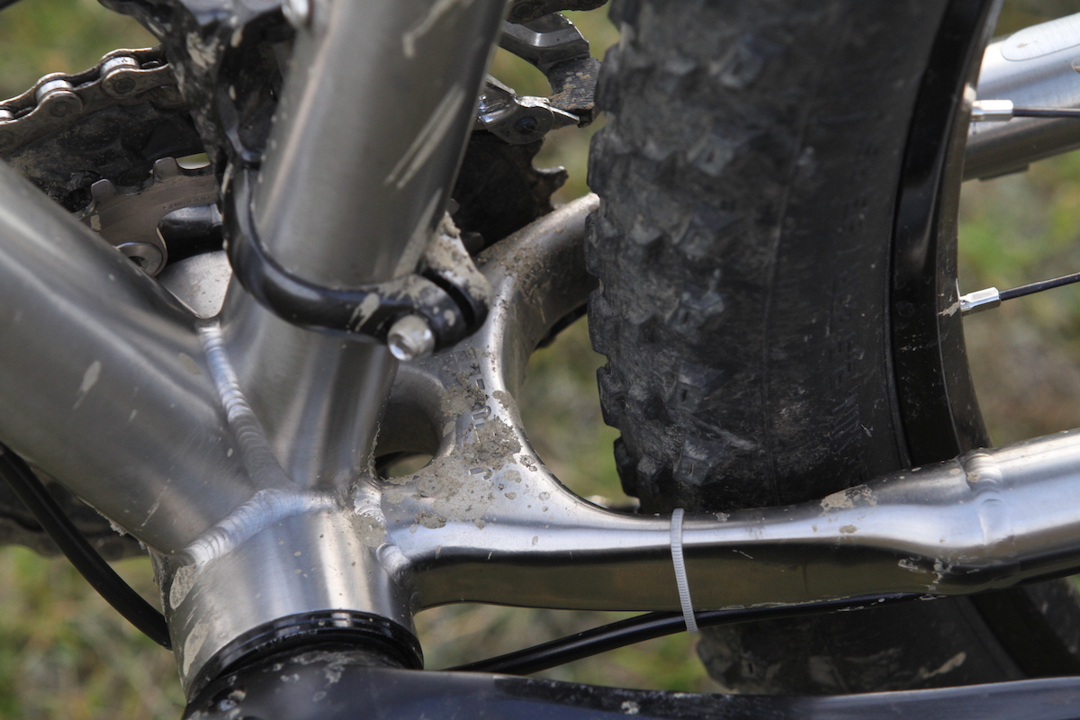 j. guillem titanium hardtail 29er rigid carbon stans ztr crest shimano deore xt 2x11 issue 108 biketest