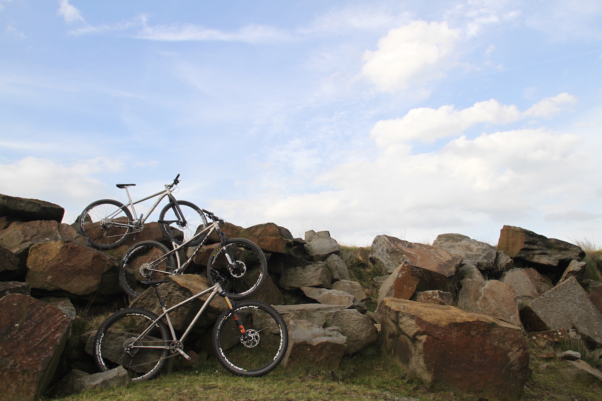 kona honzo titanium 29in hardtail rocks blue sky 108 issue wil stanton sherpa j. guillem tomir