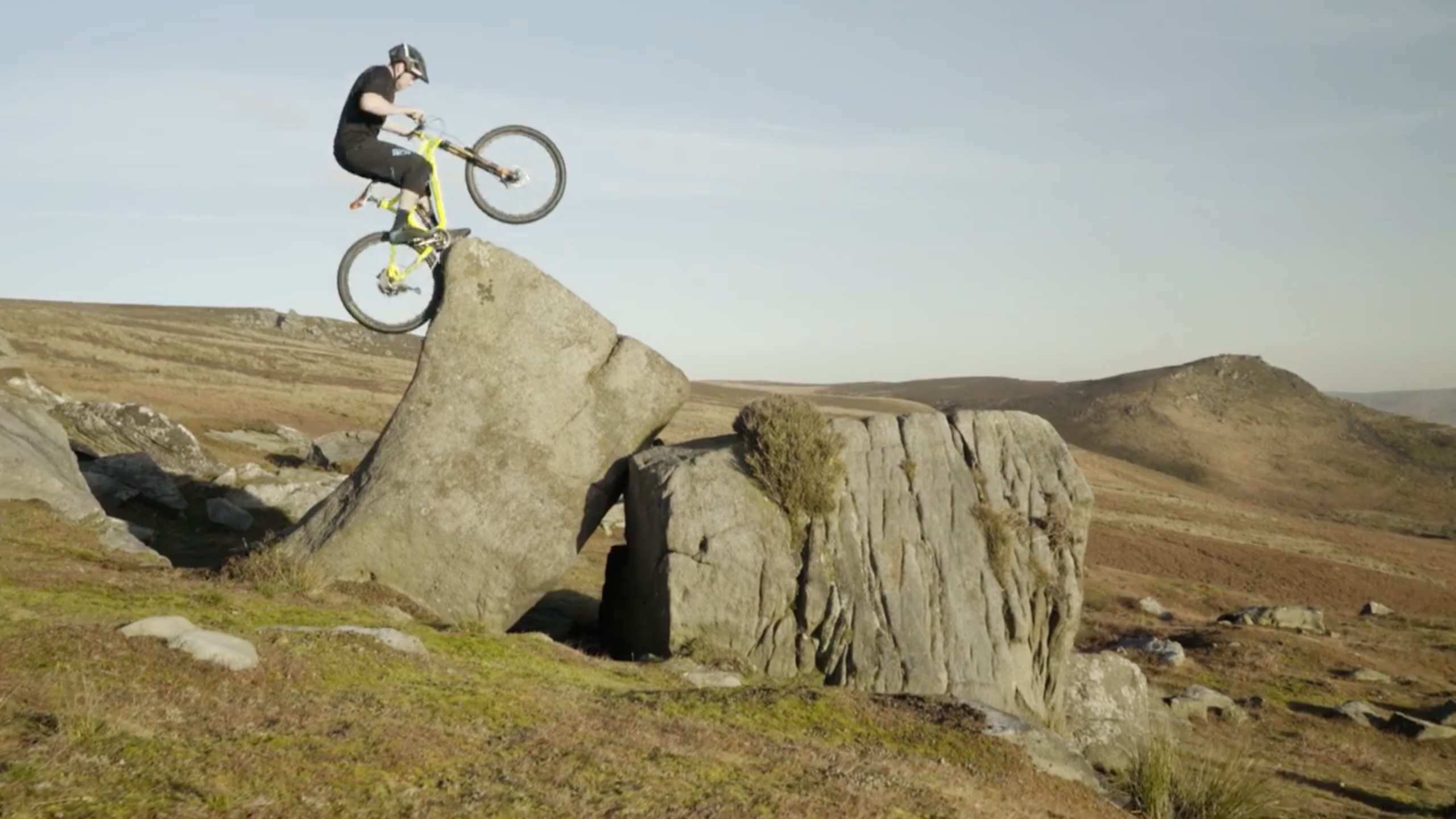 akrigg-as-it-lies08