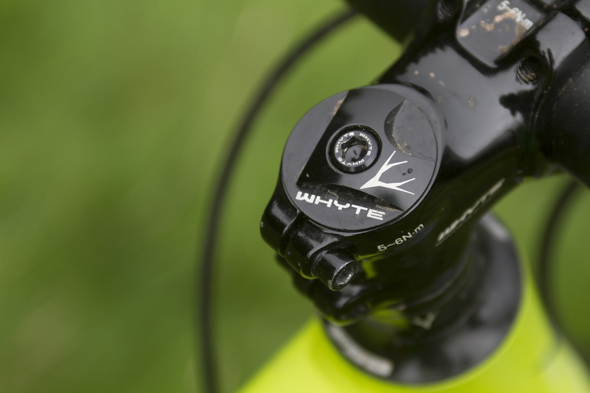issue 109 hardtail test genesis whyte diamondback wil hannah chipps