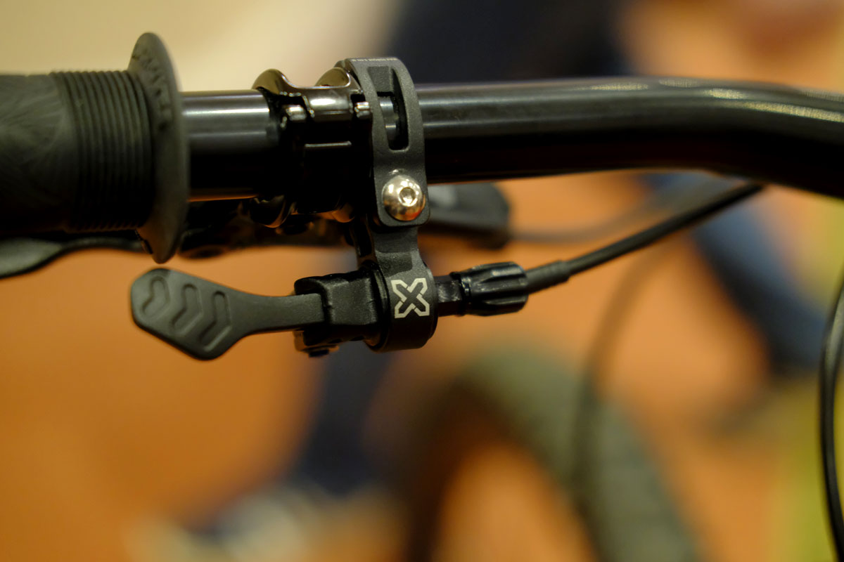 x-fusion manic dropper post
