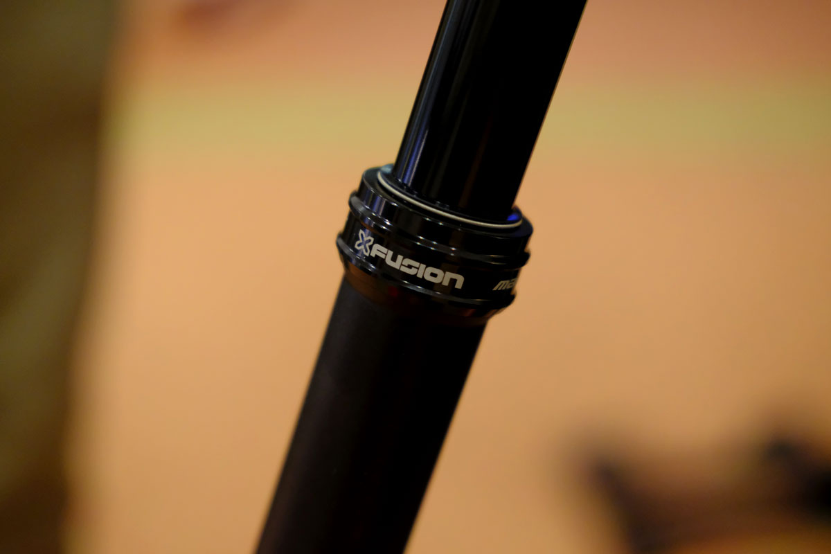 x-fusion manic dropper post corebike