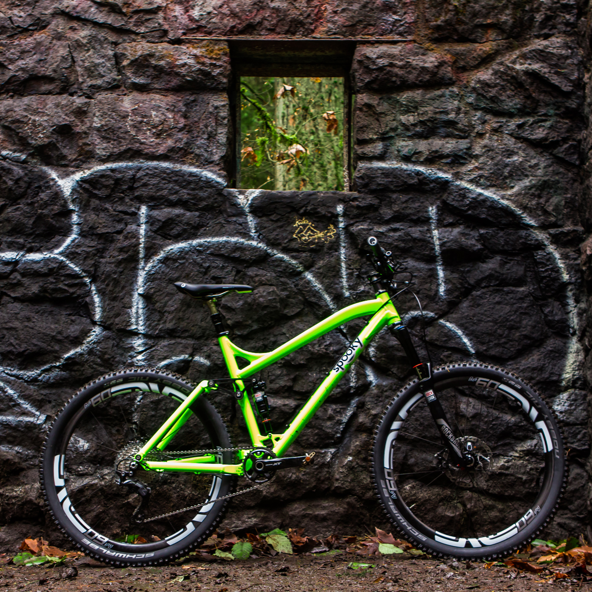 eraser-baller-bikes-bricks