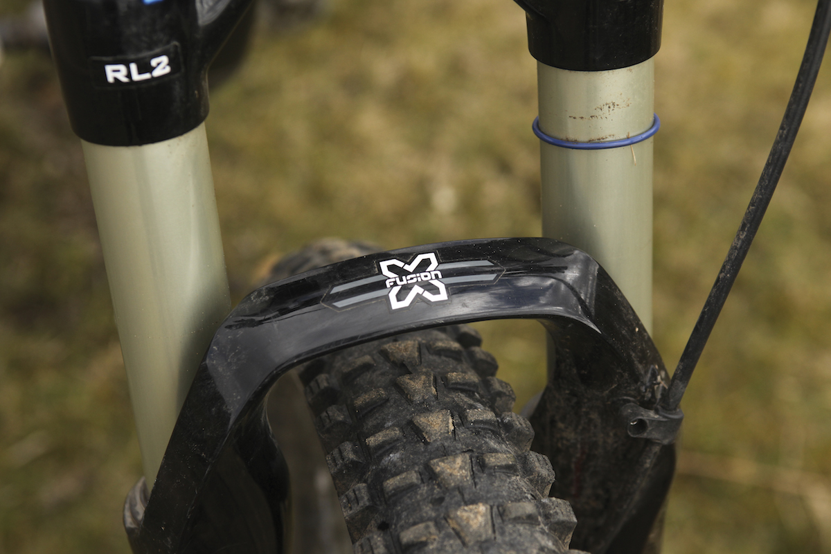 pivot mach 4 carbon 650b 27.5 carbon xc trail cycles xtr di2