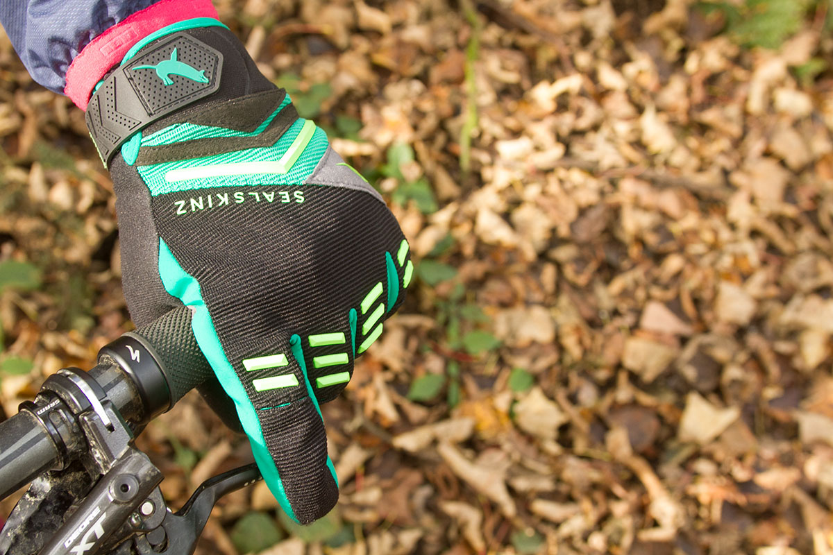 Sealskinz Dragon Eye MTB Glove
