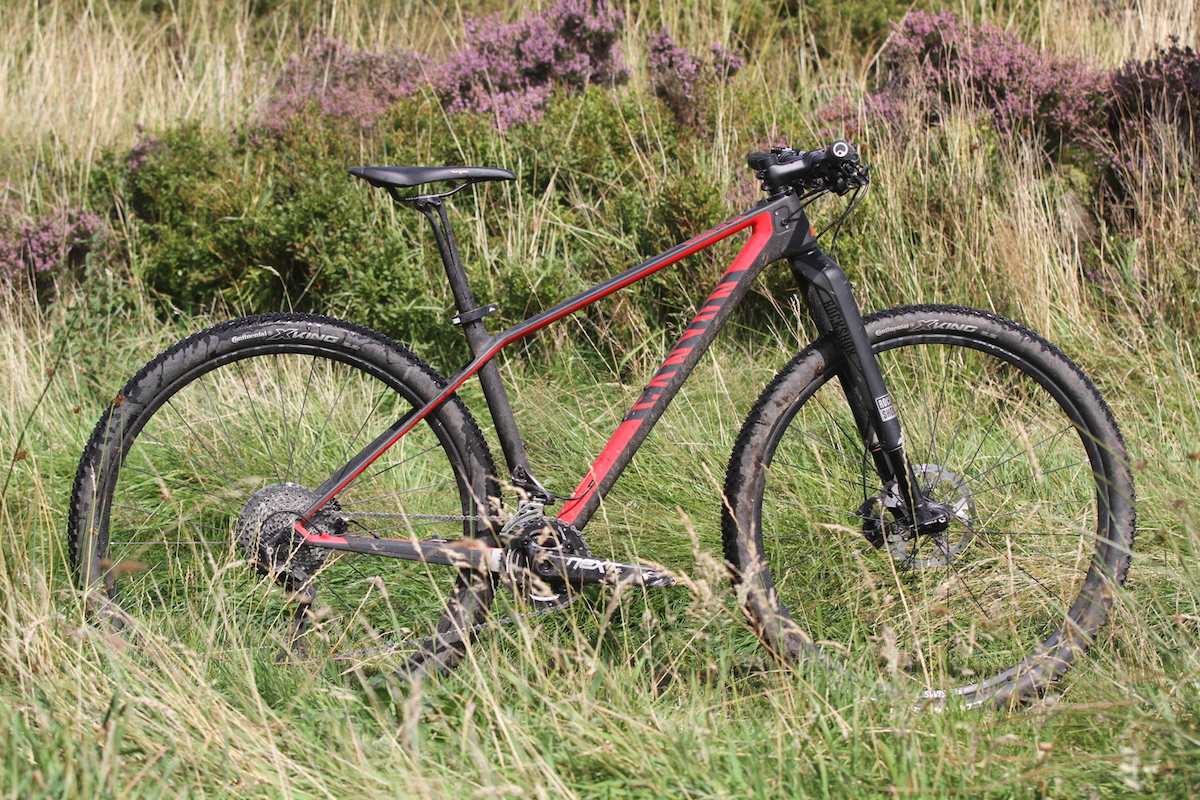 Review: Canyon Exceed CF SLX 9.9