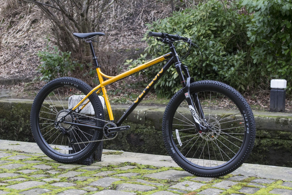 Genesis Tarn 20