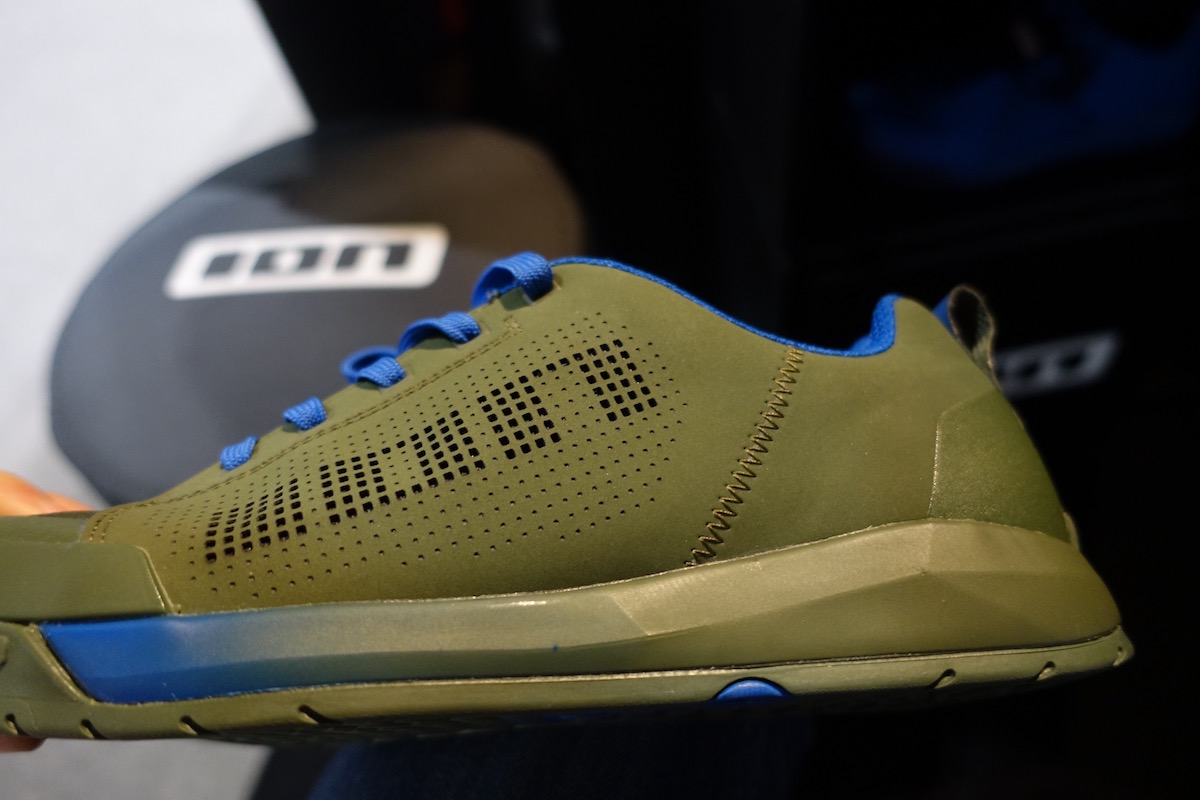 ion flat pedal spd shoes london bike show