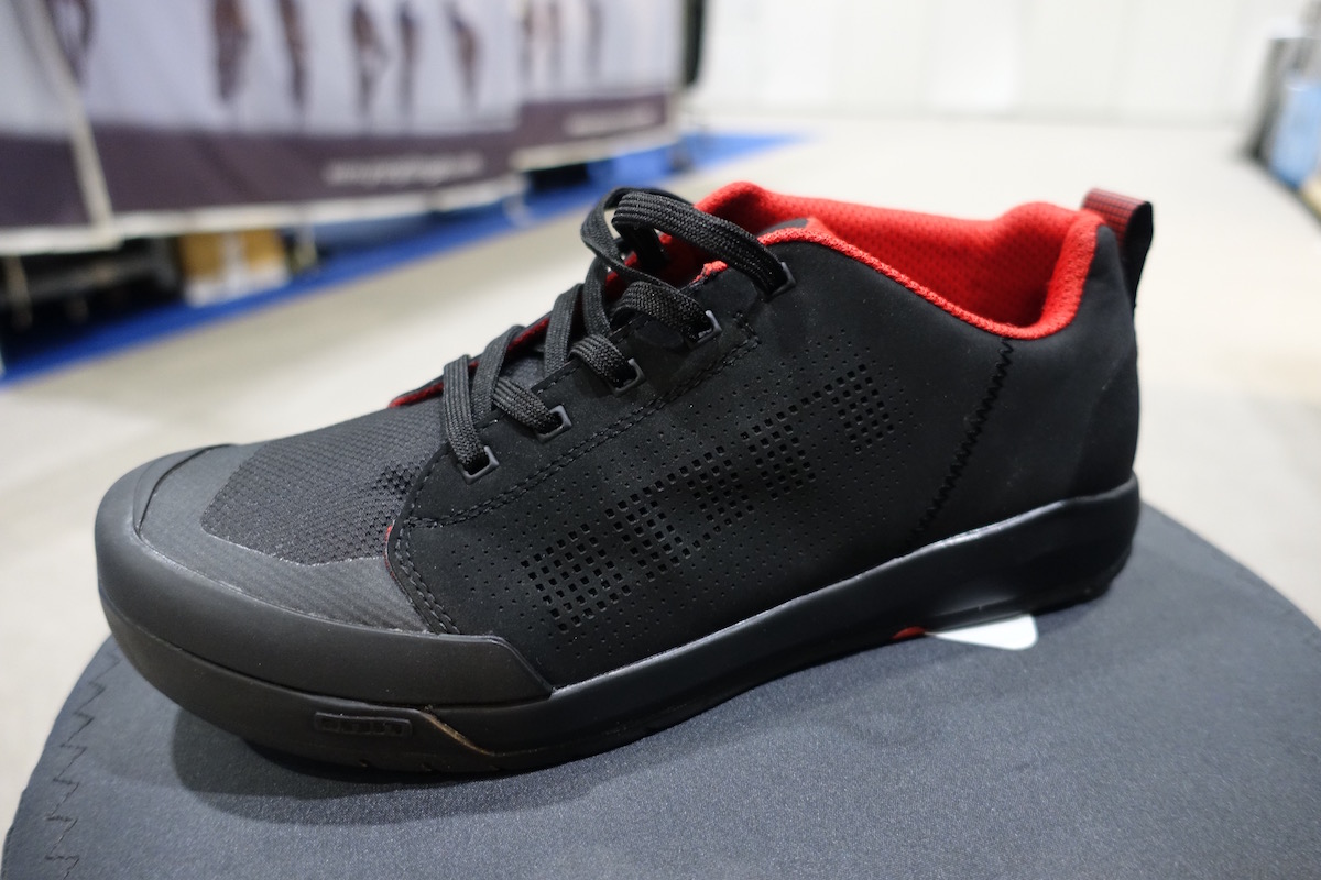 ion flat pedal spd shoes london bike show