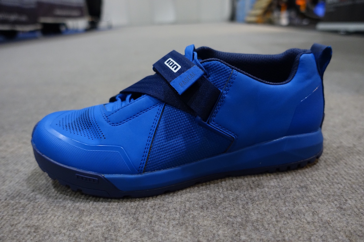 ion flat pedal spd shoes london bike show