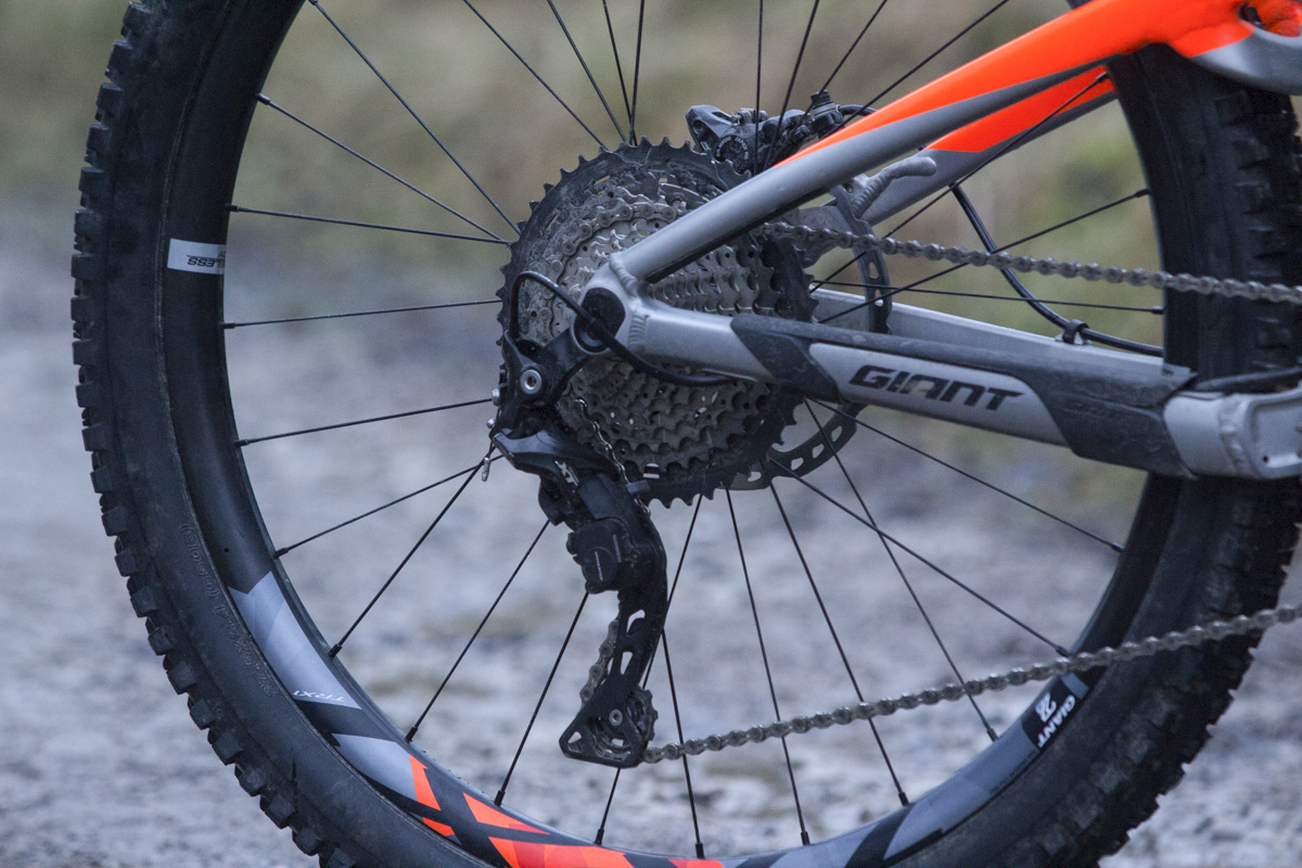 giant trance shimano fox