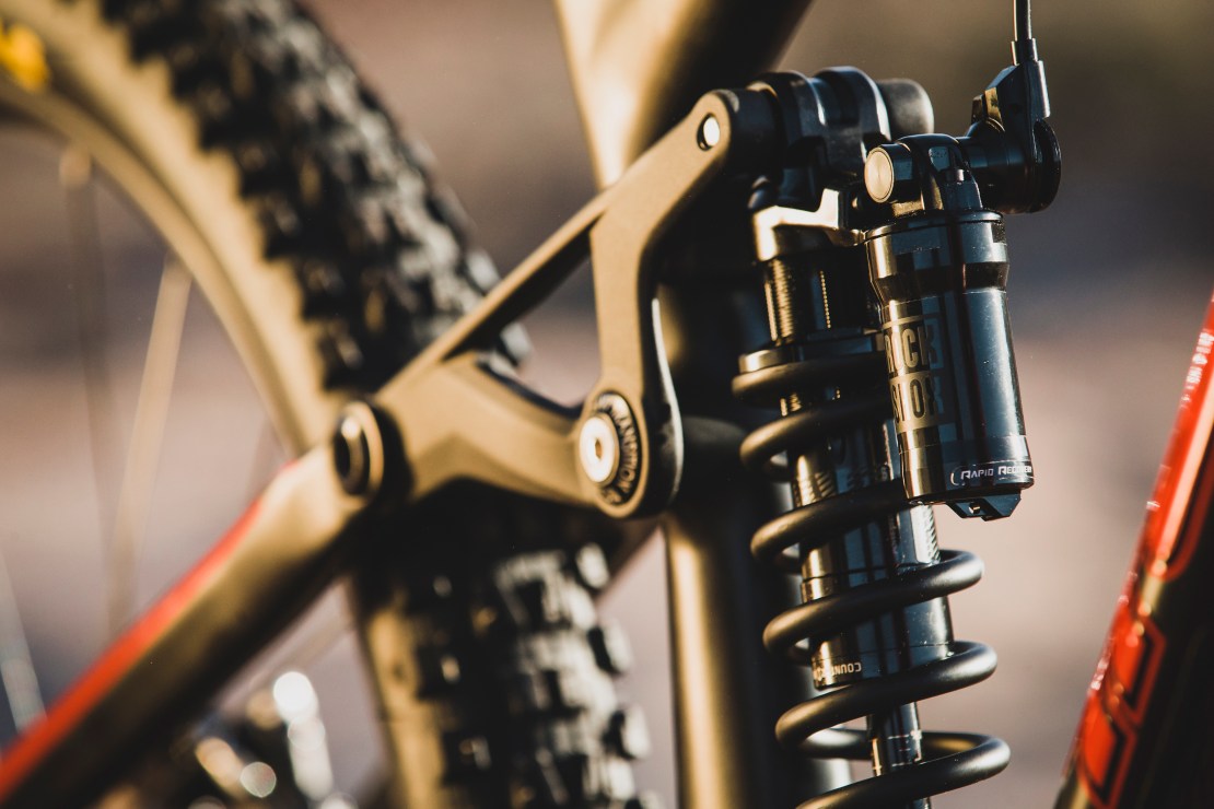 Rockshox Announces New Super Deluxe Coil and Air Shocks
