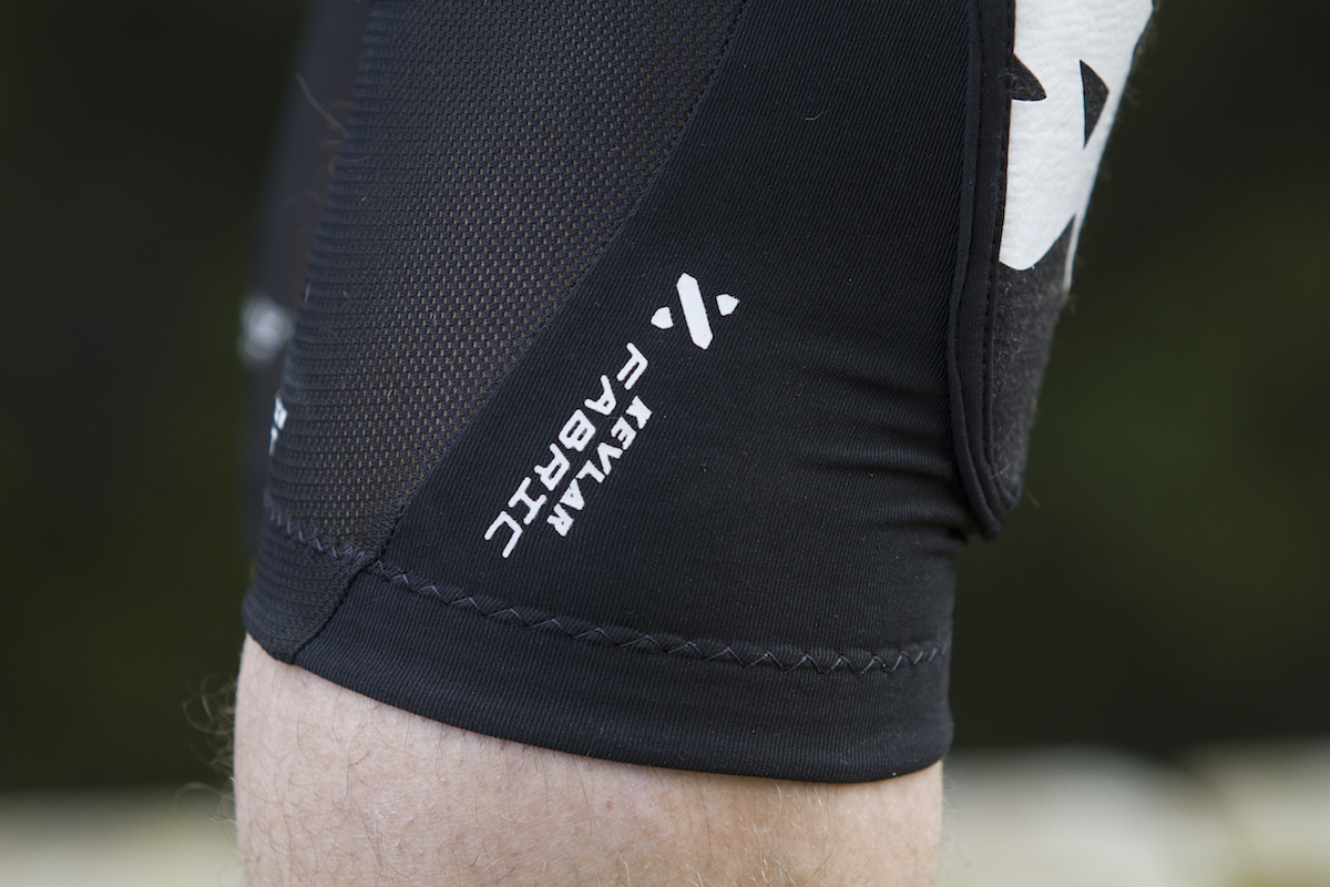 bluegrass eagle crossbill knee pad