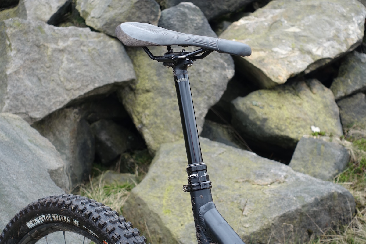 rockshox reverb dropper post stealth internal trigger hydraulic