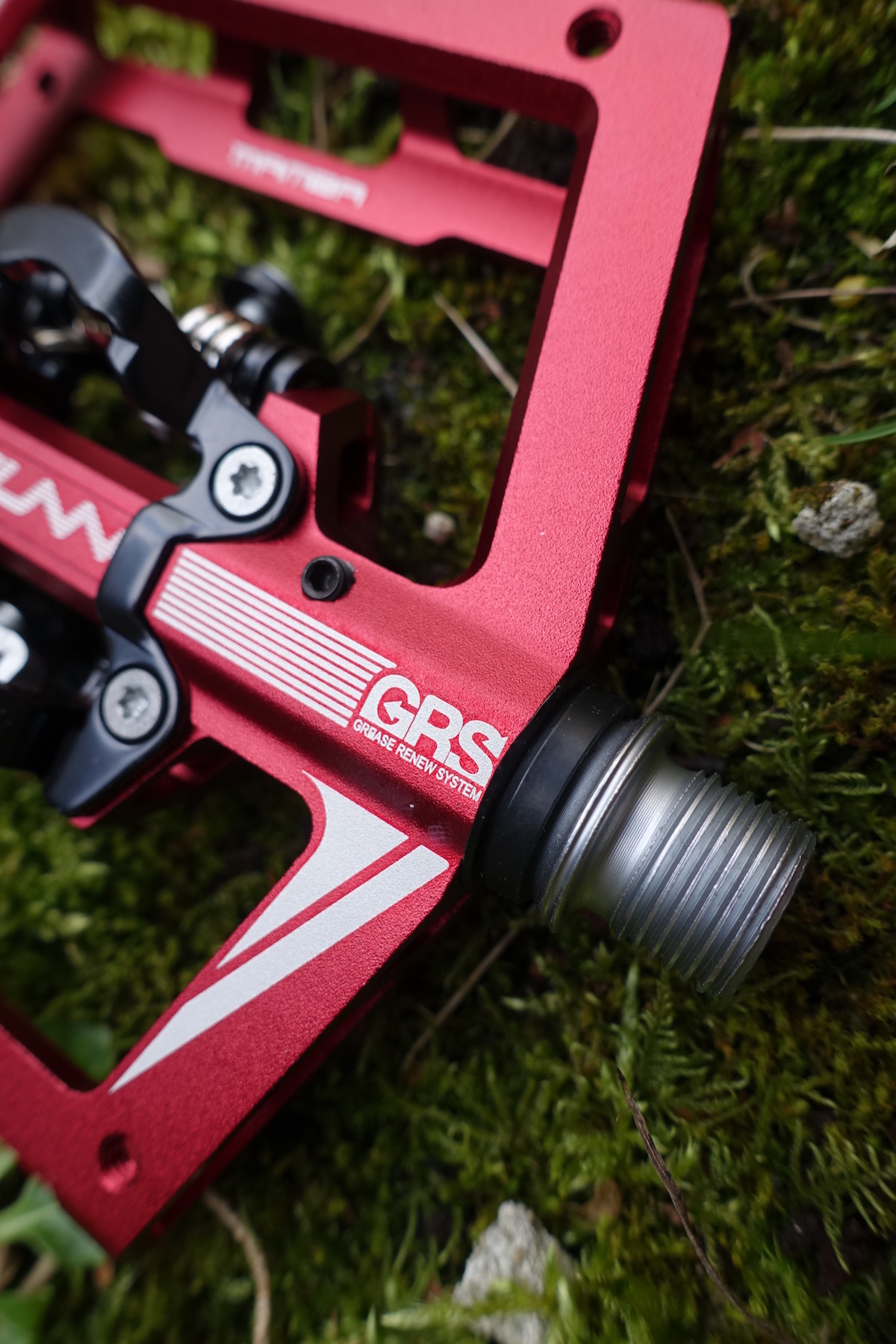 funn mamba spd clipless pedals platform pins