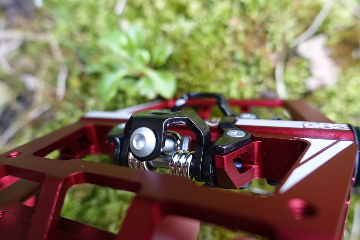 funn mamba spd clipless pedals platform pins