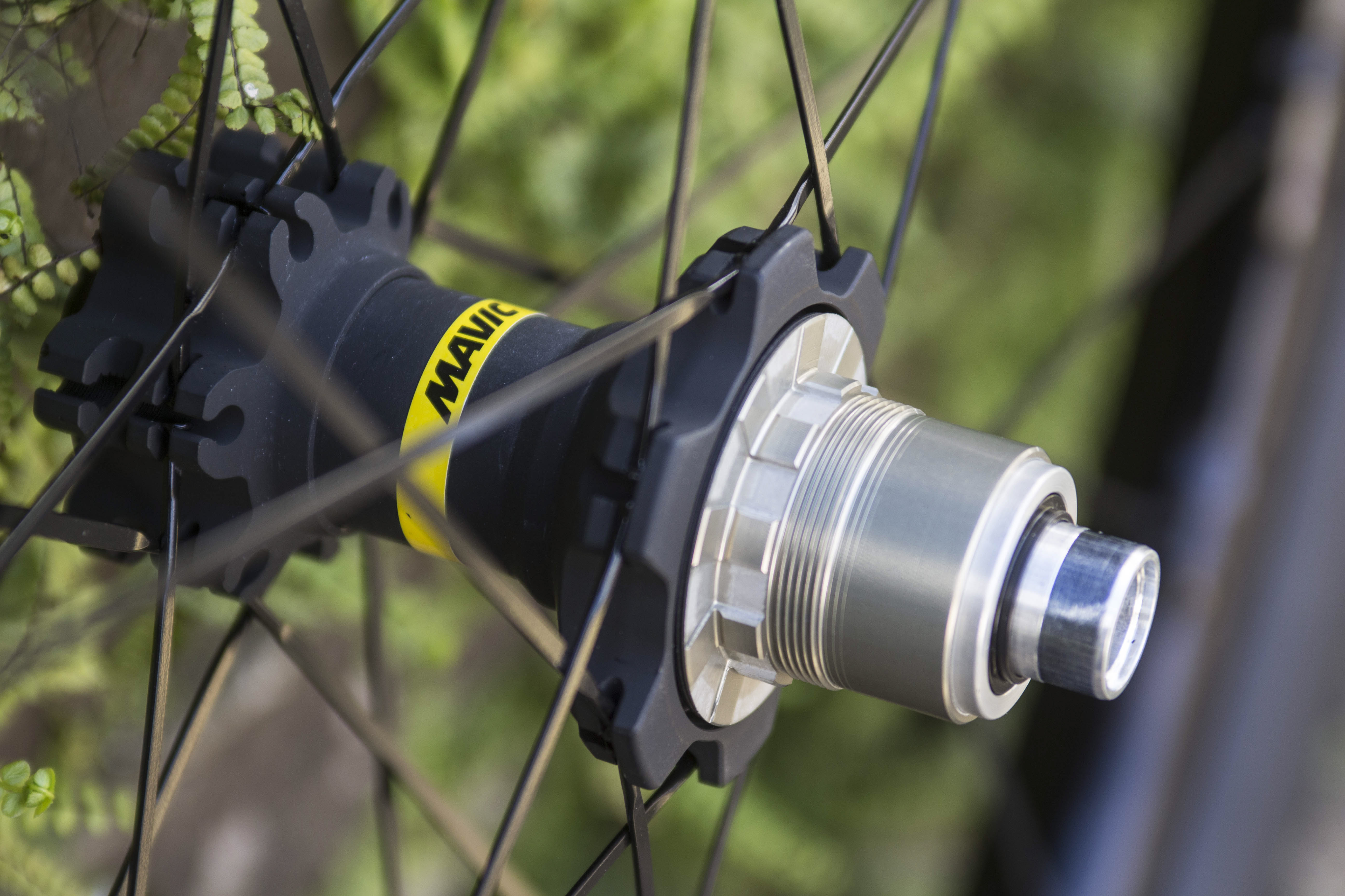 mavic xa pro carbon elite tubeless wheels