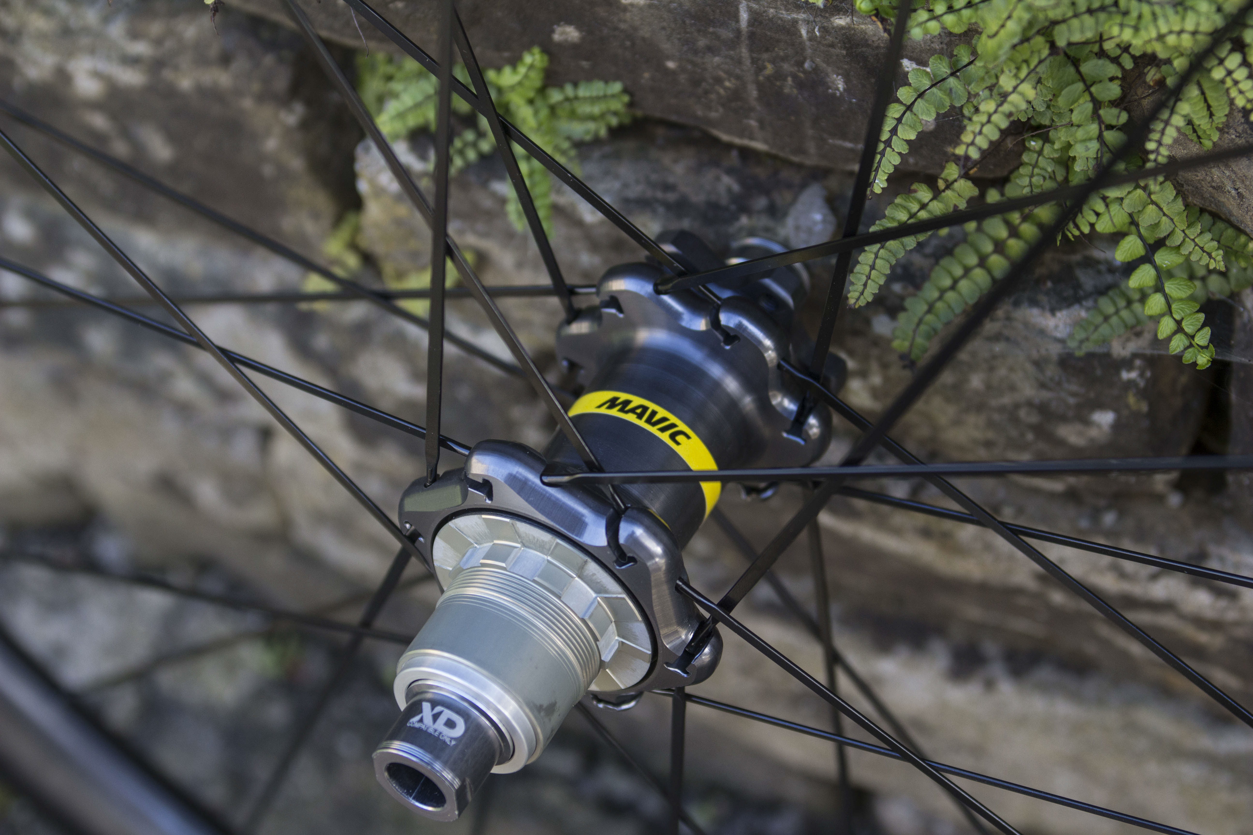 mavic xa pro carbon elite tubeless wheels
