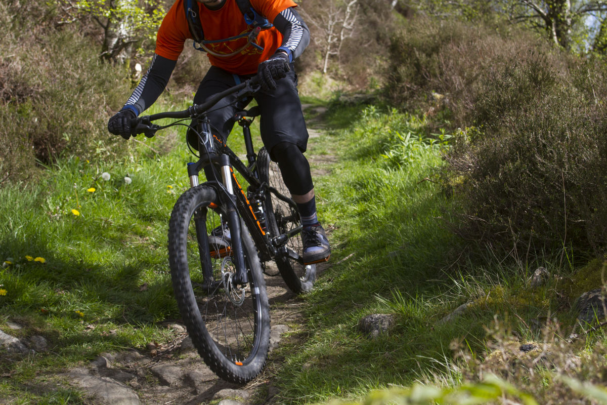 5 Full Suspension Bikes That Cost £1200 Or Less
