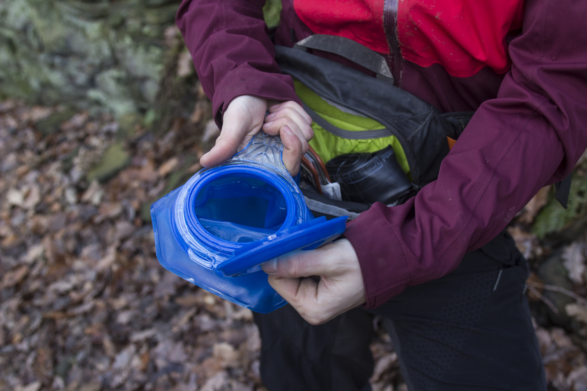 camelbak palos bumbag waist pack hydration fanny