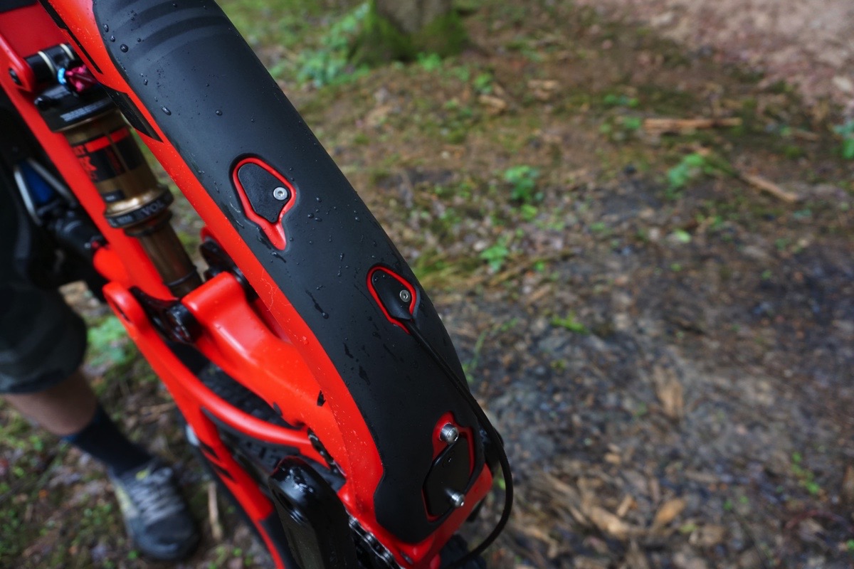 pivot mach 5.5 carbon