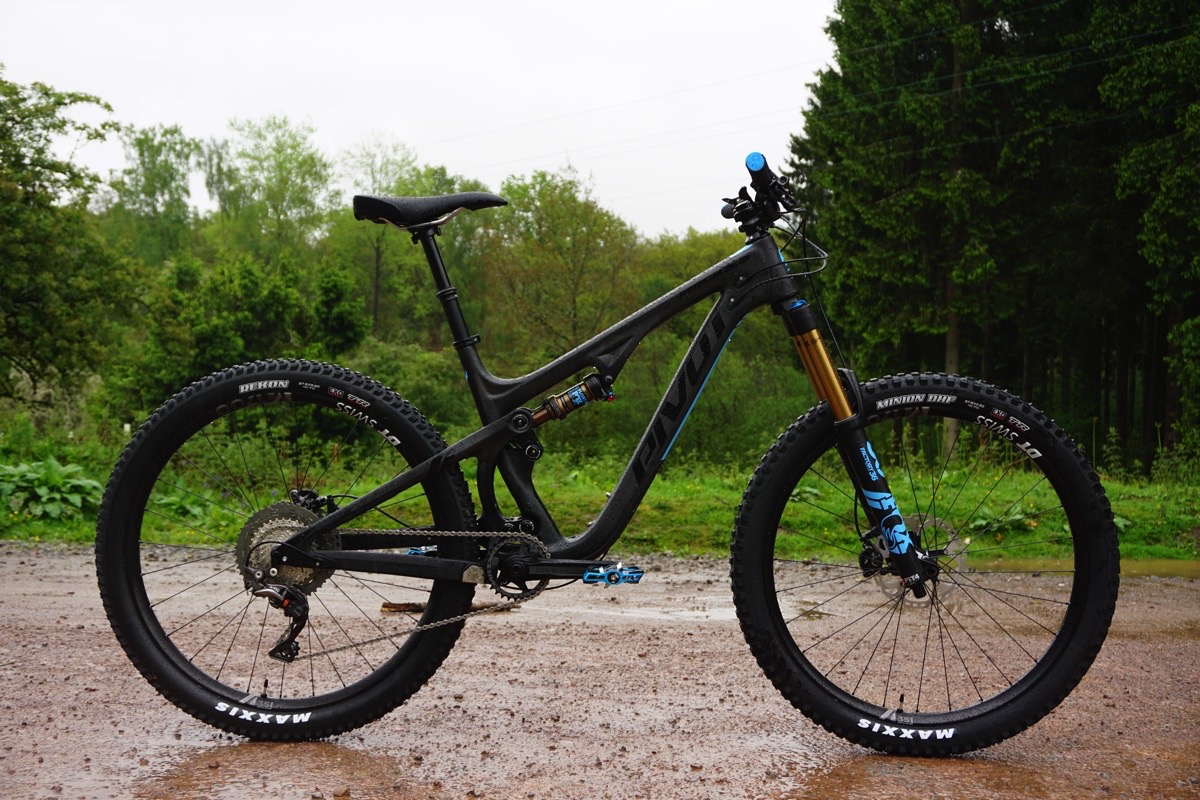 pivot mach 5.5 carbon