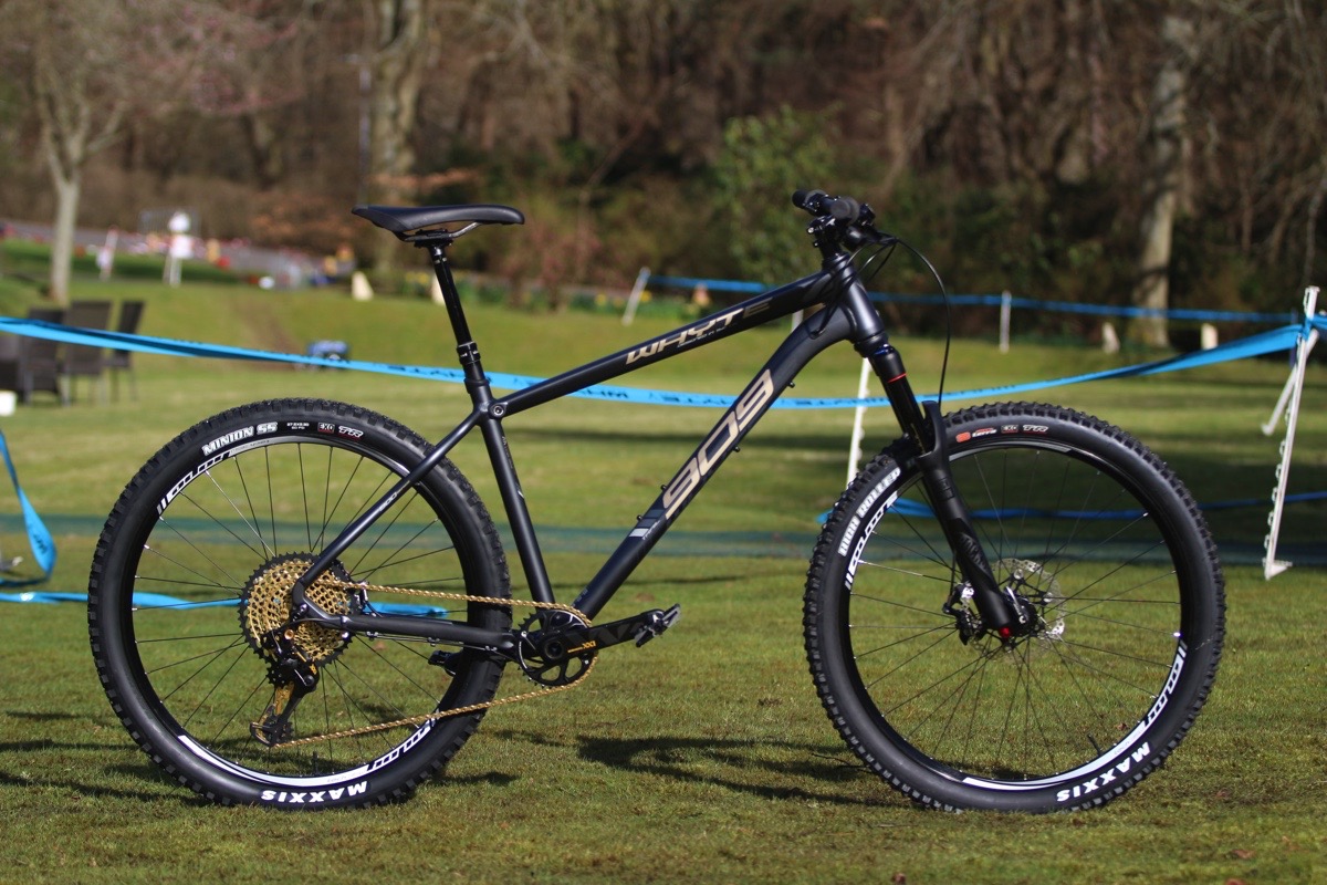 whyte 909 neil halcrow hardtail