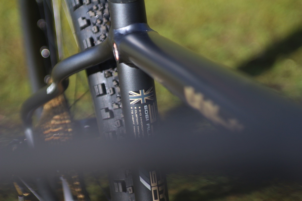 whyte 909 neil halcrow hardtail