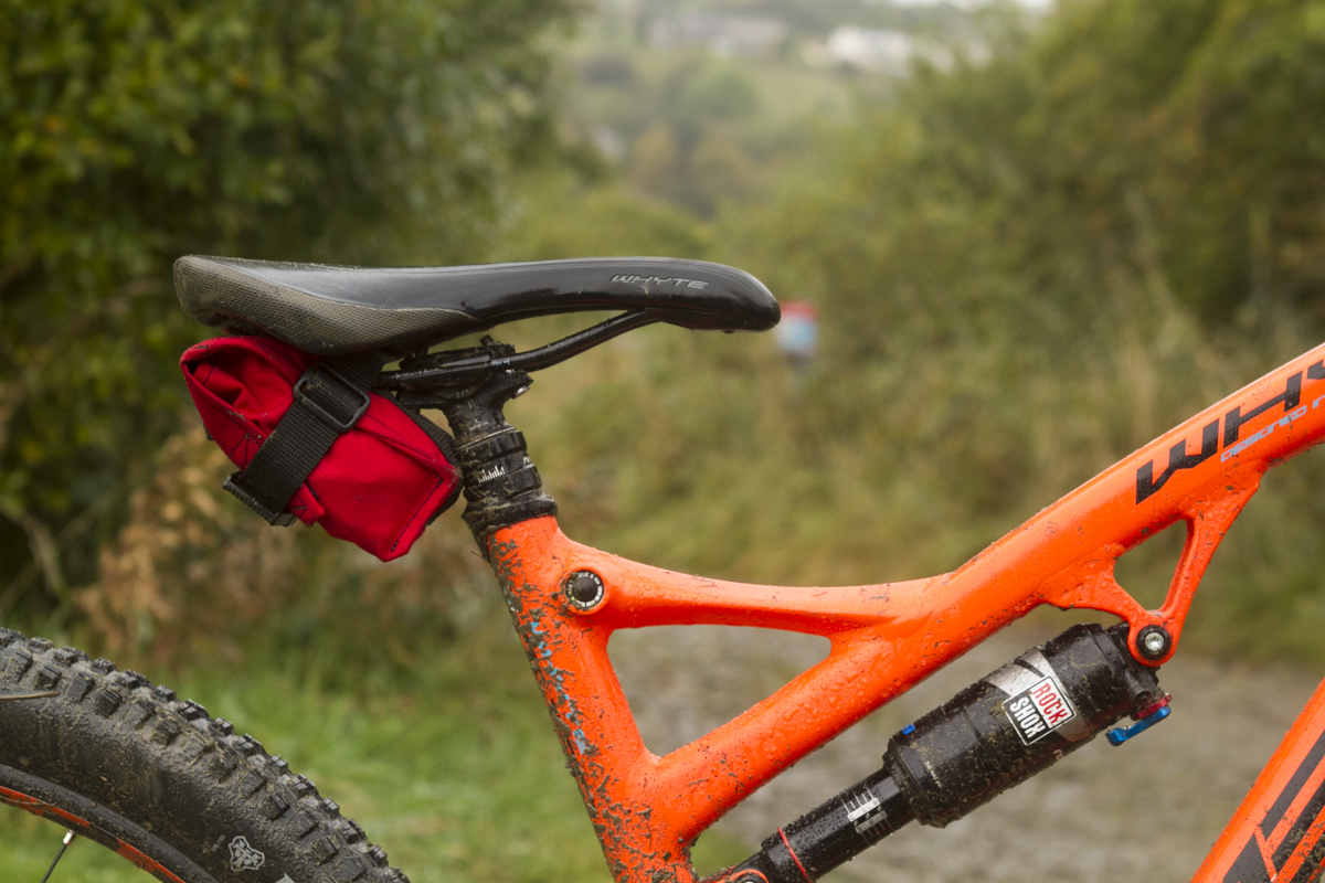 wee cog slider saddle bag